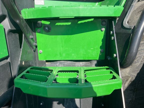 2025 John Deere 8R 340 Tractor