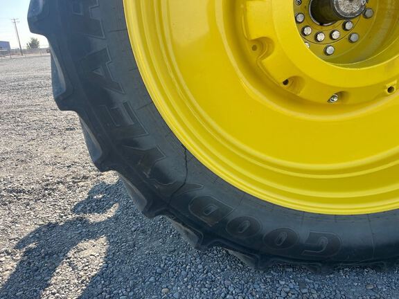 2025 John Deere 8R 340 Tractor