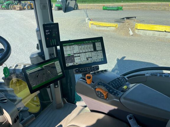 2025 John Deere 8R 340 Tractor
