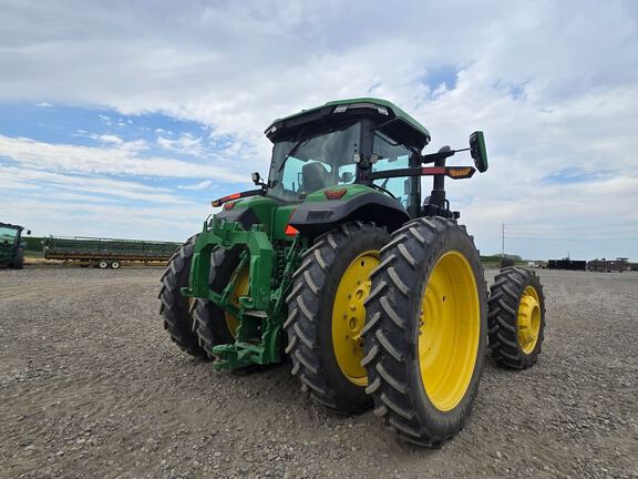 2025 John Deere 8R 340 Tractor