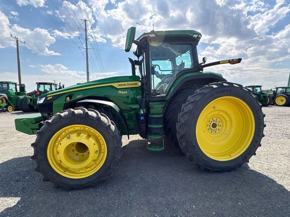 2025 John Deere 8R 340 Tractor