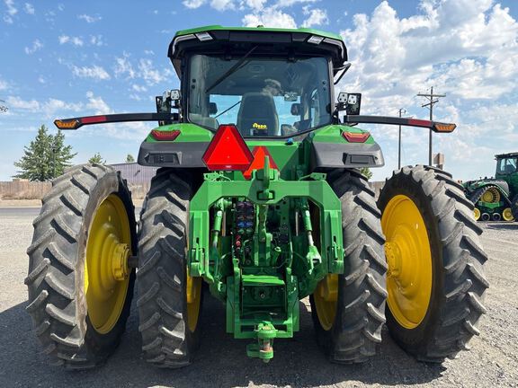 2025 John Deere 8R 340 Tractor