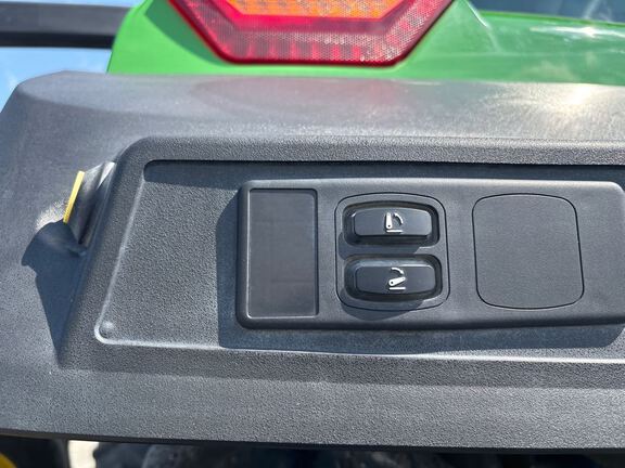2025 John Deere 8R 340 Tractor