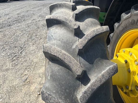 2025 John Deere 8R 340 Tractor