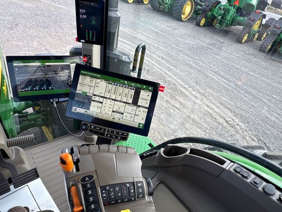 2025 John Deere 8R 340 Tractor