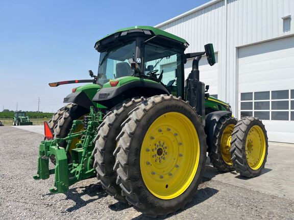 2025 John Deere 8R 370 Tractor