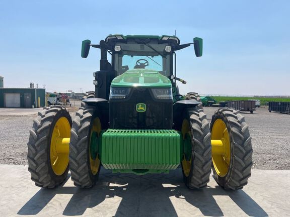 2025 John Deere 8R 370 Tractor