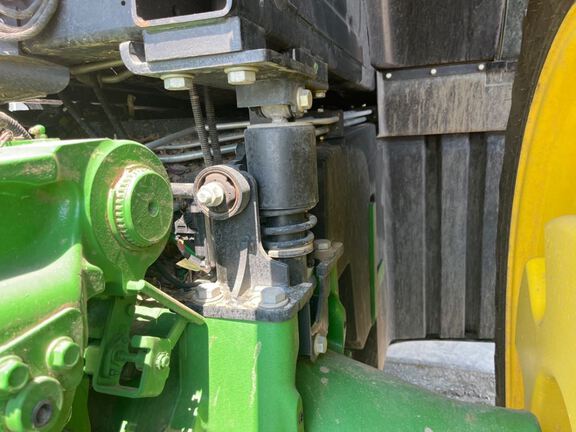 2025 John Deere 8R 370 Tractor