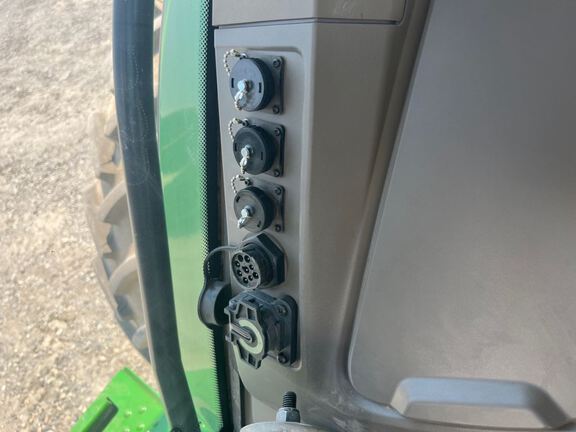 2025 John Deere 8R 370 Tractor
