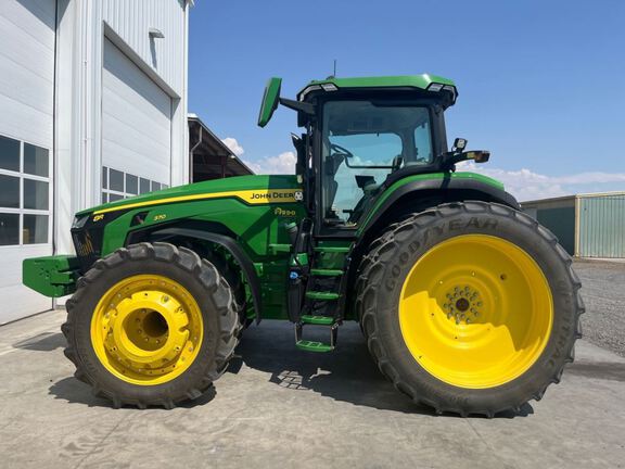 2025 John Deere 8R 370 Tractor