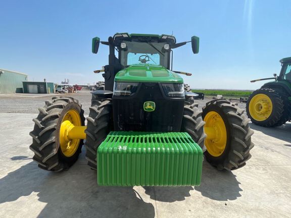 2025 John Deere 8R 370 Tractor
