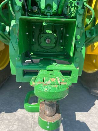 2025 John Deere 8R 370 Tractor