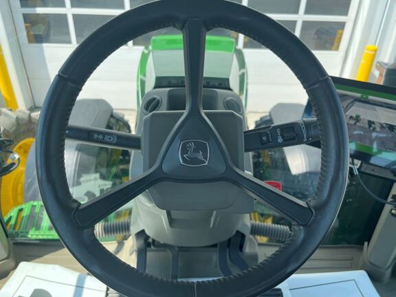 2025 John Deere 8R 370 Tractor