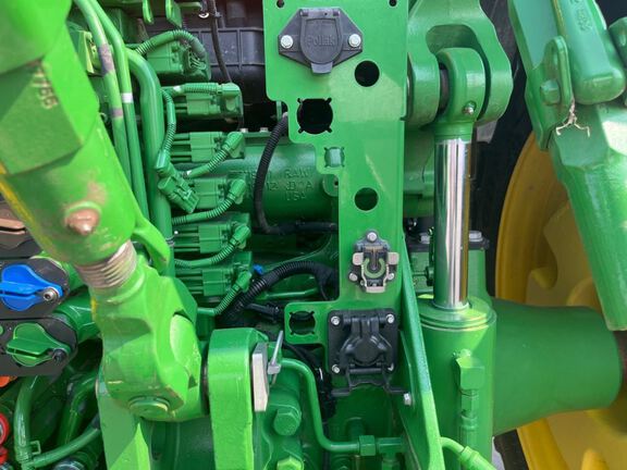 2025 John Deere 8R 280 Tractor