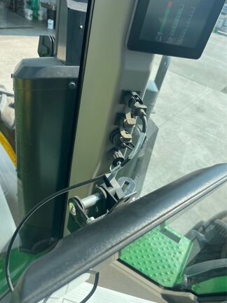 2025 John Deere 8R 280 Tractor