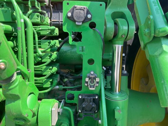 2025 John Deere 8R 280 Tractor