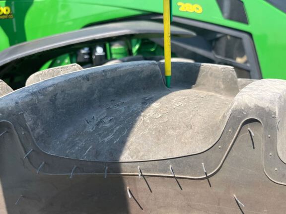 2025 John Deere 8R 280 Tractor