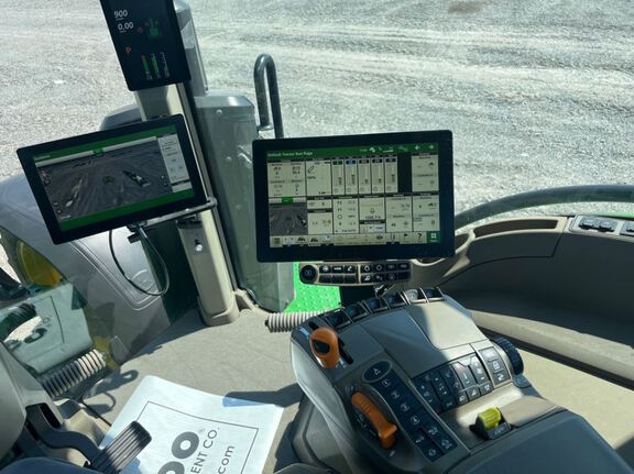 2025 John Deere 8R 280 Tractor