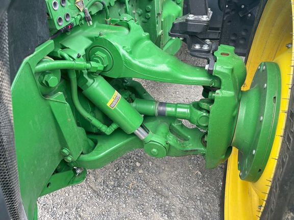 2025 John Deere 8R 370 Tractor