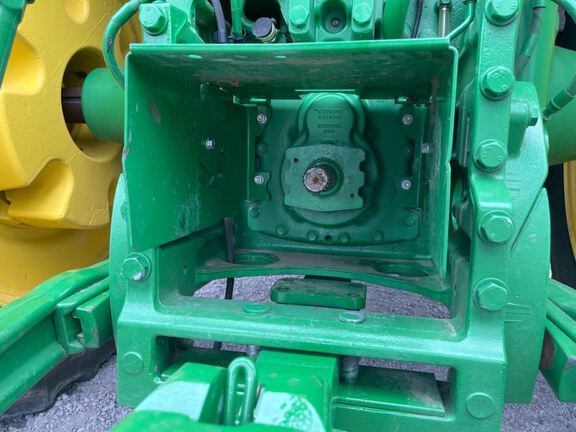 2025 John Deere 8R 370 Tractor
