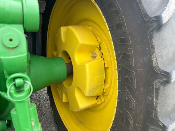 2025 John Deere 8R 370 Tractor