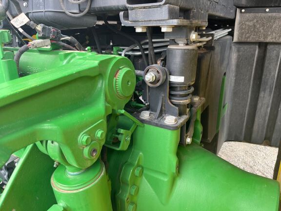 2025 John Deere 8R 370 Tractor