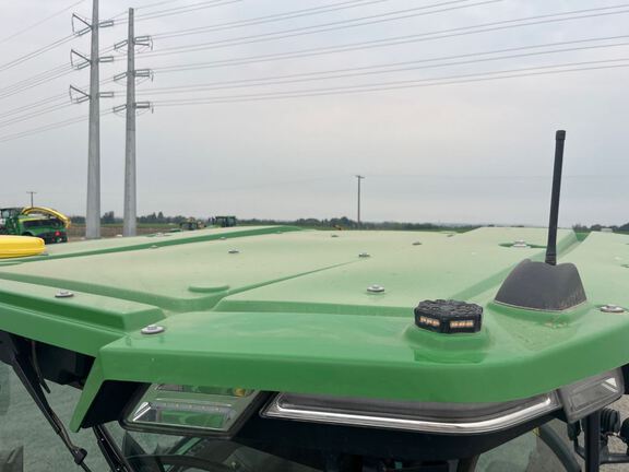 2025 John Deere 8R 370 Tractor