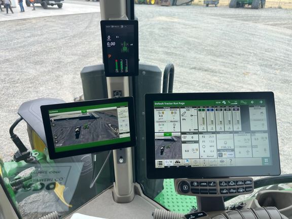 2025 John Deere 8R 370 Tractor