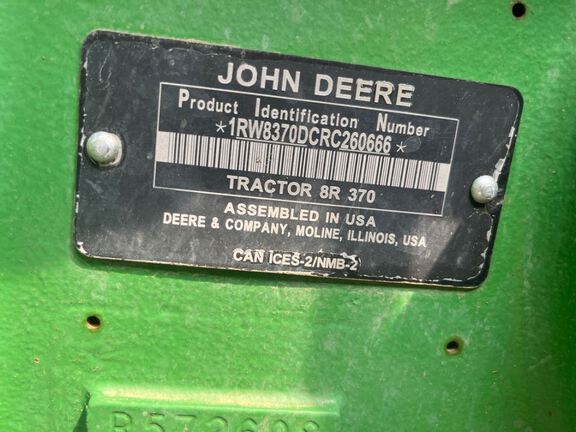 2025 John Deere 8R 370 Tractor