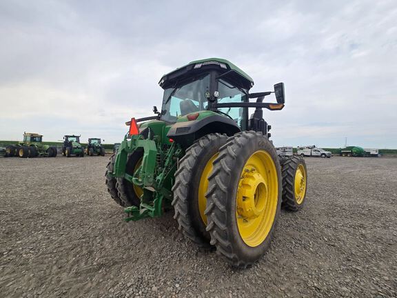 2025 John Deere 8R 370 Tractor