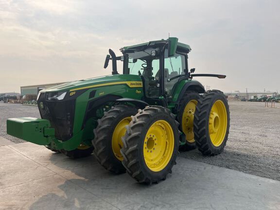 2025 John Deere 8R 340 Tractor