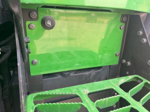 2025 John Deere 8R 340 Tractor