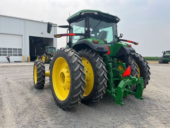 2025 John Deere 8R 370 Tractor