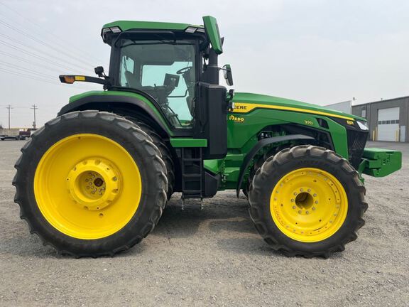 2025 John Deere 8R 370 Tractor