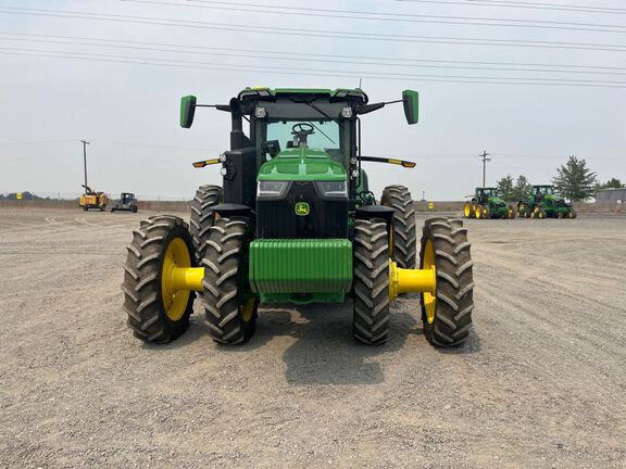 2025 John Deere 8R 370 Tractor