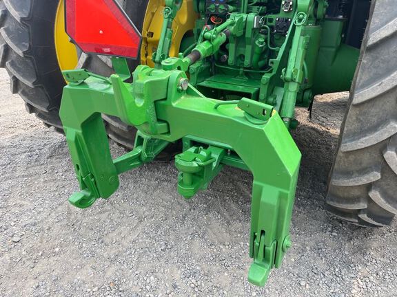 2025 John Deere 8R 370 Tractor
