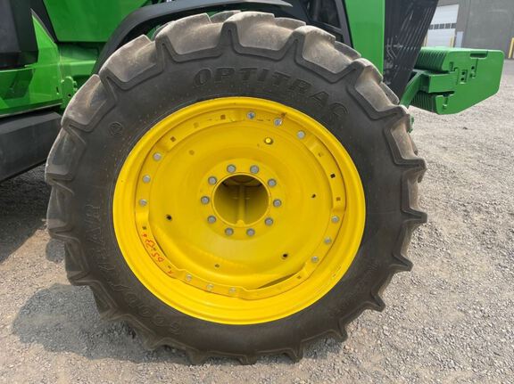 2025 John Deere 8R 370 Tractor