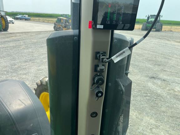 2025 John Deere 8R 370 Tractor