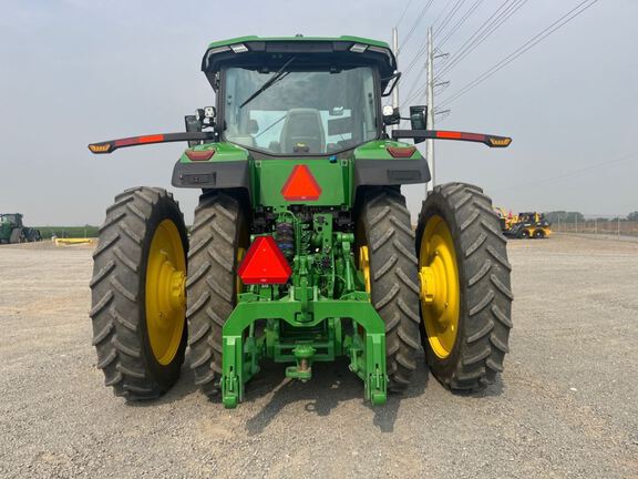 2025 John Deere 8R 370 Tractor