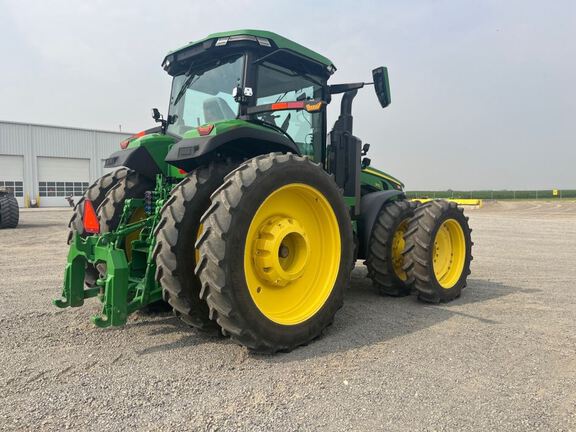 2025 John Deere 8R 370 Tractor