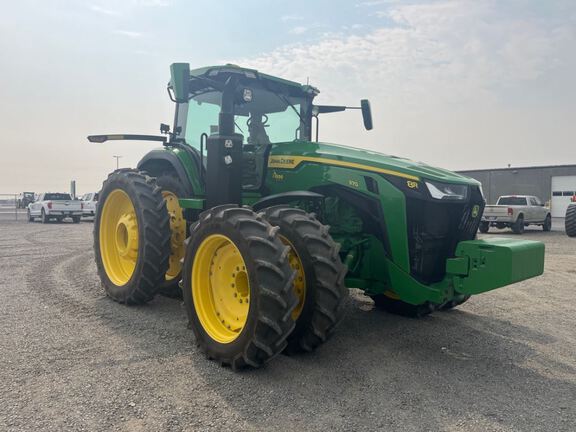 2025 John Deere 8R 370 Tractor