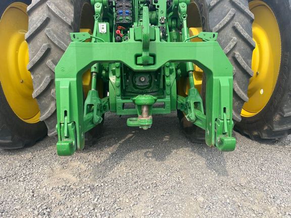 2025 John Deere 8R 370 Tractor