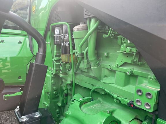 2025 John Deere 8R 370 Tractor