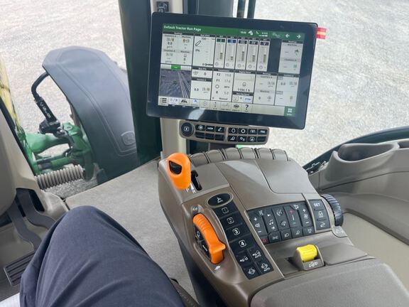 2025 John Deere 8R 370 Tractor