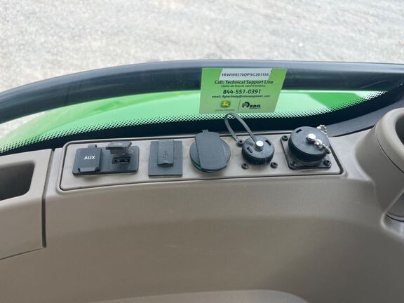 2025 John Deere 8R 370 Tractor