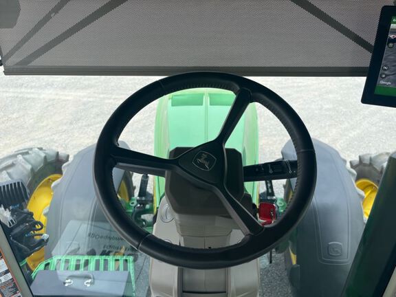 2025 John Deere 8R 370 Tractor