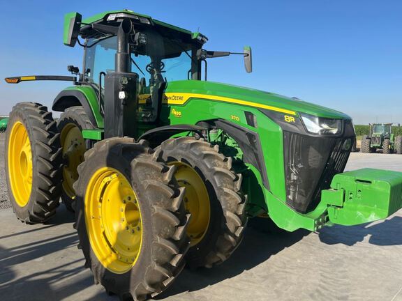 2025 John Deere 8R 370 Tractor