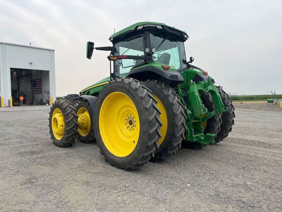 2025 John Deere 8R 370 Tractor
