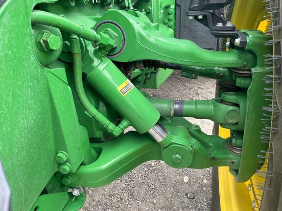 2025 John Deere 8R 370 Tractor
