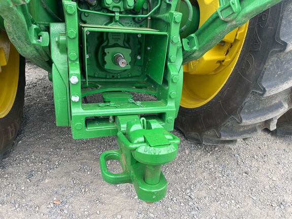 2025 John Deere 8R 370 Tractor